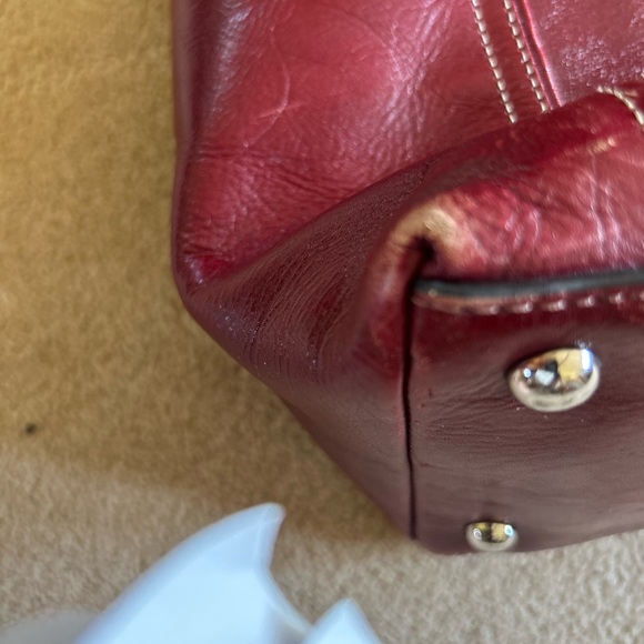 Fossil business satchel, red leather 13”by 15” - Picture 8 of 9